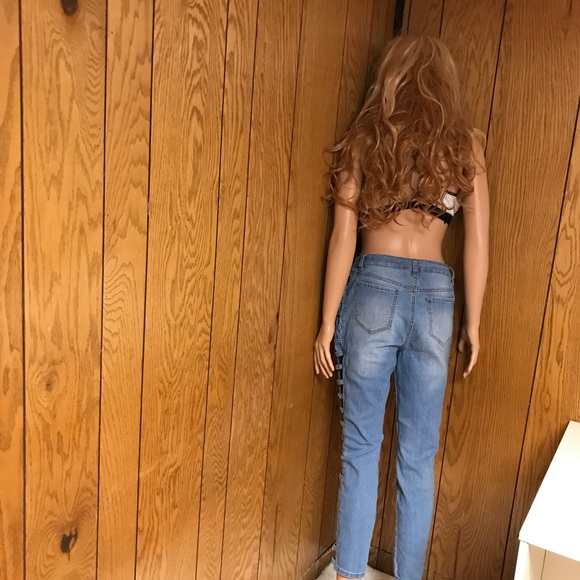 Women's Skinny Jeans - Picture 11 of 12